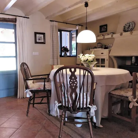 Con Encanto, 4 Hab Con 4 Banos Completos En Suite, Piscina Y Campo Privado