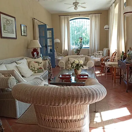 Con Encanto, 4 Hab Con 4 Banos Completos En Suite, Piscina Y Campo Privado Pedreguer