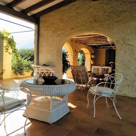 Holiday home Con Encanto, 4 Hab Con 4 Banos Completos En Suite, Piscina Y Campo Privado *