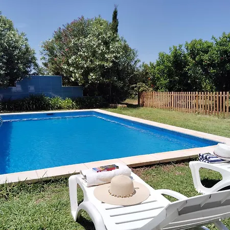Con Encanto, 4 Hab Con 4 Banos Completos En Suite, Piscina Y Campo Privado Holiday home *